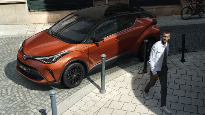 toyota-c-hr-2019 toyota-c-hr