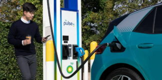 charging ev