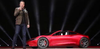 Tesla Roadster elon-musk