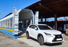 Автомобілевози Укрзалізниці