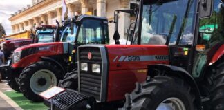 Tractor