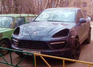 Back in the USSR: в росії різко виросли крадіжки дзеркал, фар і коліс Auto theft