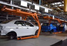 Цілком і повністю: АвтоВАЗ попрощався з моделями Renault АвтоВАЗ
