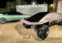 Вперед у майбутнє: DeLorean показав фантастичні автівки 2040-DeLorean-Omega-and-2024-DeLorean-Alpha5-Plasmatail