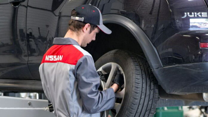 Nissan service Nissan service