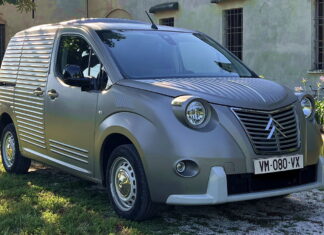 Скоро у продажу: сучасний Citroen Berlingo отримав дивовижну версію Citroen Berlingo 2CV Fourgonnette