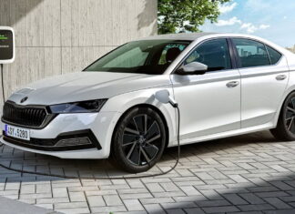 Skoda Octavia повністю переходить на електротягу електрична Skoda Octavia
