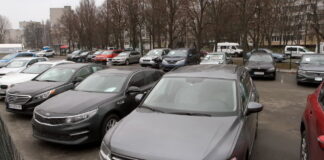 користування власним автомобілем