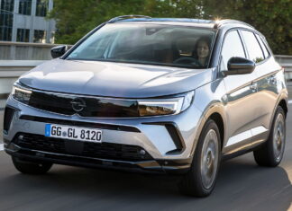 Новий Opel Grandland вже на шляху до України. Оголошено ціни Opel Grandland