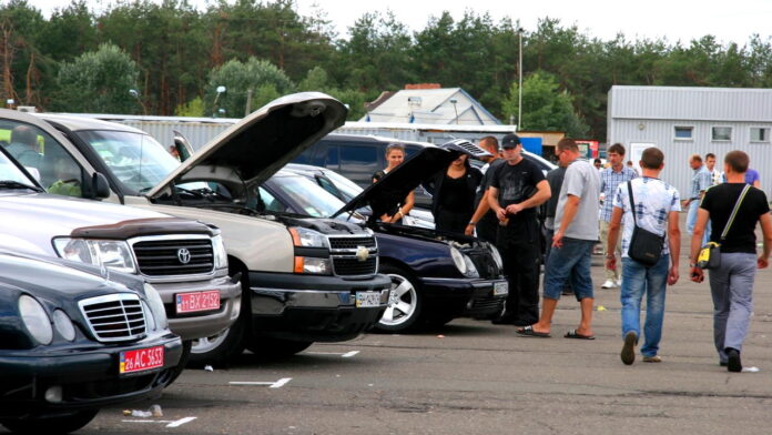 Авто на вторинном ринку Авто на вторинном ринку
