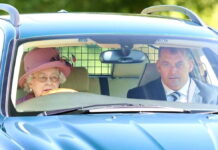 Від £1: Jaguar королеви Єлизавети II виставлено на аукціон Jaguar X-Type Queen Elizabeth