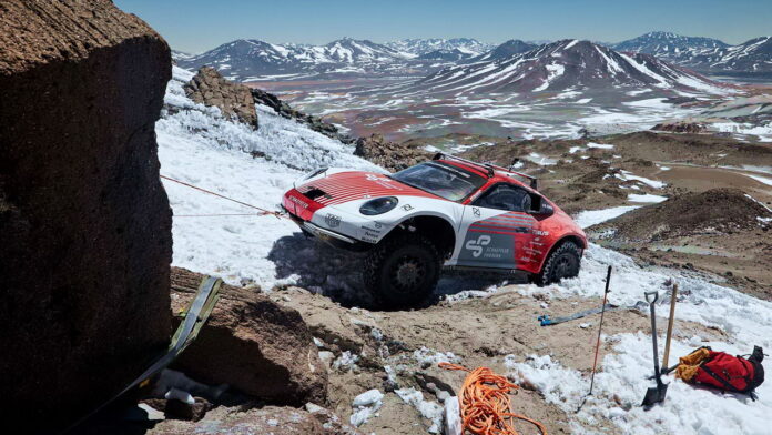 porsche-911-climb-volcano 2 porsche-911-climb-volcano