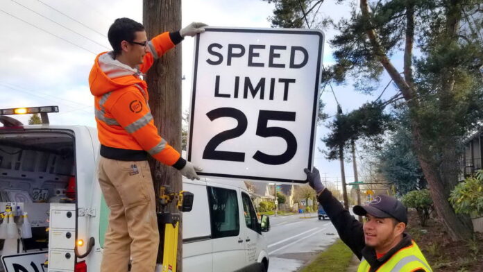 Speed limit Обмеження швидкості руху