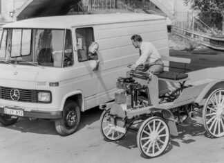 Пращур Спринтера: яким був перший Mercedes для бізнесу 1899 Daimler Motorized Business Vehicle
