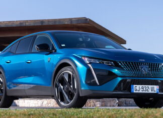 Новий PEUGEOT 408