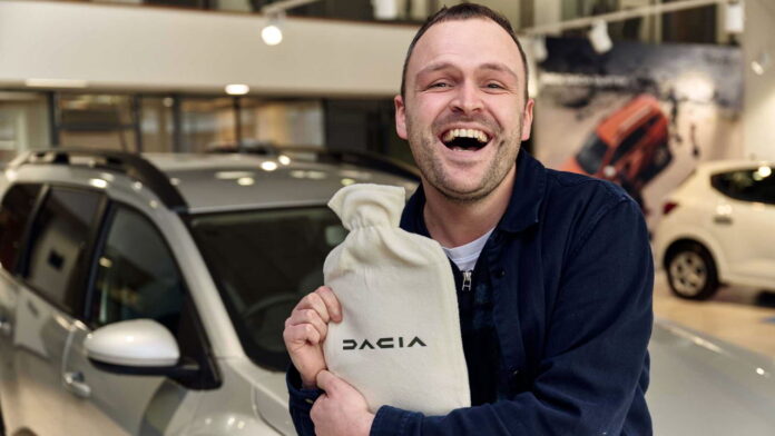dacia-heated-seat-savior dacia-heated-seat-savior