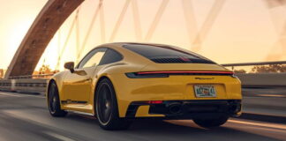 Porsche 911 Carrera