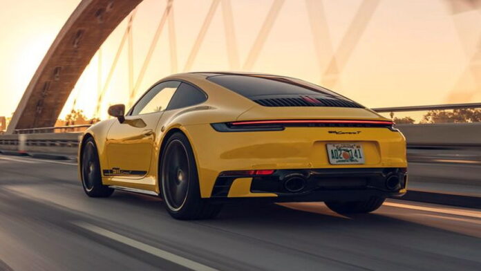 Porsche 911 Carrera
