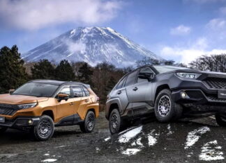 Майже БТР: Toyota RAV4 перетворили на брутальний позашляховик Toyota RAV4 Vrarva Mars