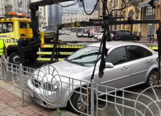 Як швидко забрати евакуйоване авто: новий спосіб евакуація авто