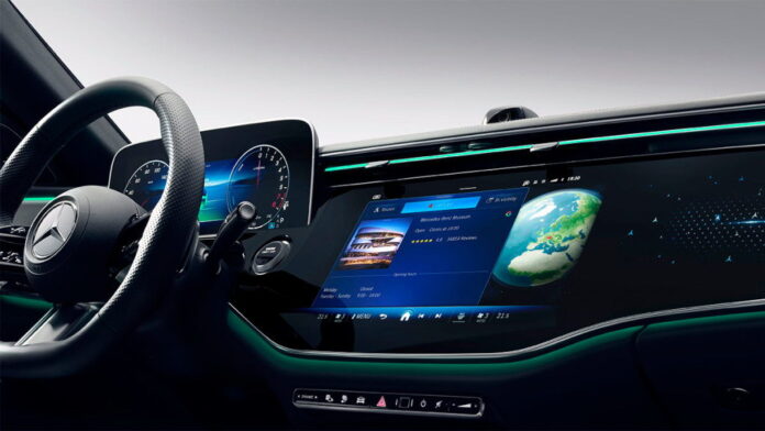 Mercedes-Benz E-Class interior 2 Mercedes-Benz E-Class