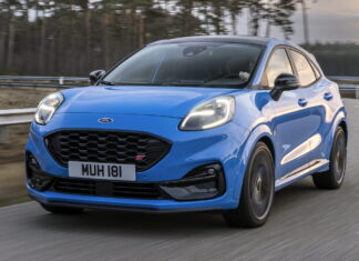6,3 л/100 км: Ford випустив заряджений кросовер з 1,0-літровим мотором 2023_FORD_PUMA_ST