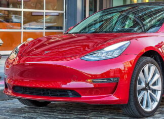 Tesla продовжує дешевшати: що задумав Маск cheapest tesla model 3