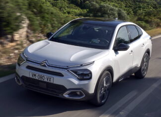 Найновіший седан-кросовер Citroen C4 X отримав ціни для України Citroen C4 X