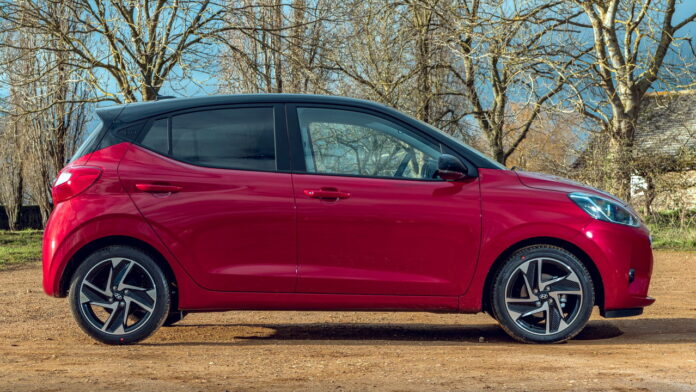 Hyundai i10 Hyundai i10