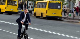 Кличко на велосипеді