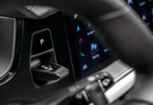 Porsche Cayenne отримав зовсім новий салон: що змінилось Porsche Cayenne interior