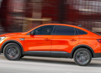 Популярний кросовер Renault принесуть у жертву екології Renault Arkana