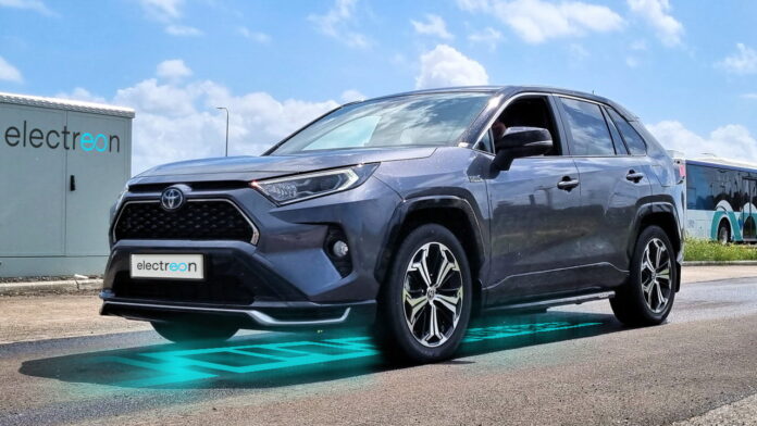 Electreon Toyota RAV4 Electreon Toyota RAV4