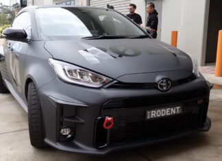 Лише 3 циліндри: Toyota Yaris отримала 741-сильний двигун Toyota GR Yaris