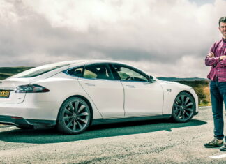 Названо електрокари, що точно проїдуть 500 км на одному заряді Tesla Model S Long Range