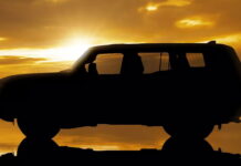Нова Toyota Land Cruiser Prado втратила свій легендарний двигун 2024 Toyota Land Cruiser Prado
