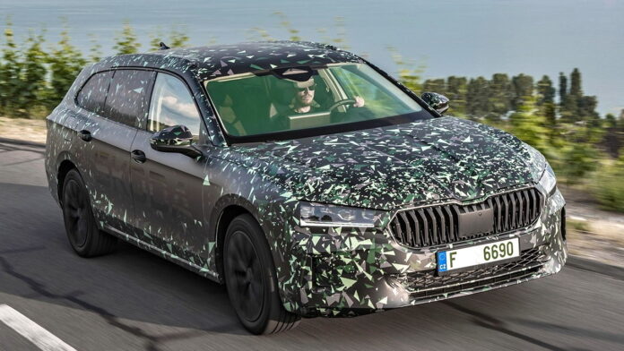 Нова Skoda Superb
