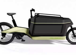 Peugeot здивував двоколісною вантажівкою. А ще сімейним велобайком Peugeot Cycles