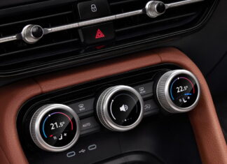 Яким буде інтерьер нових Skoda Kodiaq та Superb: перші фото Skoda Kodiaq та Superb