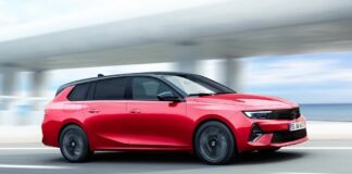 Opel Astra Sports Tourer Electric