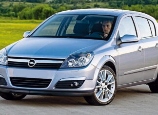 Обираємо вживану Opel Astra: на що слід звернути увагу Opel Astra