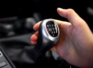 В США удвічі зросли продажі авто з “механікою”: названо бестселери manual transmission