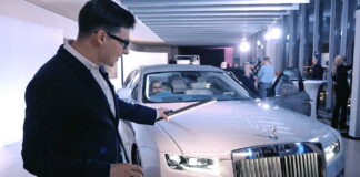 ROLLS-ROYCE