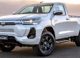 Не для всіх: Toyota таємно показала електричний Hilux Toyota Hilux Electric