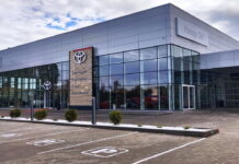 Toyota відкрила перший дилерський центр у невеличкому місті України дилерський центр Toyota
