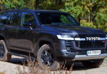 Коли найкраще стає доступнішим: Toyota Land Cruiser 300 GR Sport TOYOTA LAND CRUISER 300 GR SPORT