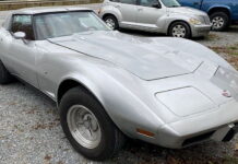 Витончена класика: виставлено на продаж Chevrolet C3 Corvette 1978 року Chevrolet C3 Corvette 1978