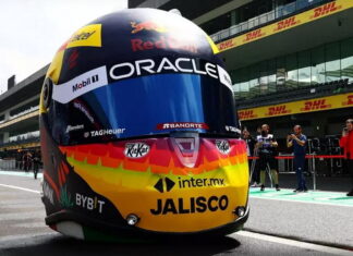 Незвичайний болід Формули-1 показали на відео helmet_F1