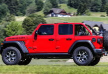 Легендарний позашляховик Jeep Wrangler стартує в Україні: подробиці та ціни Jeep Wrangler