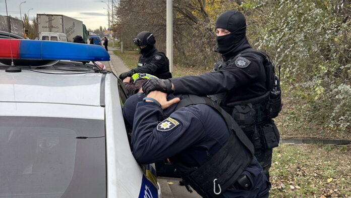 Поліціянти хабарники